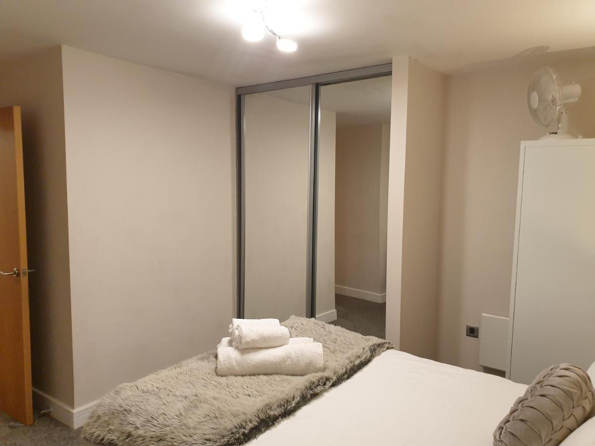 Birmingham Amethyst, 3 Bedroom Apartment Exterior photo